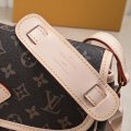 Louis Vuitton M42250 g1