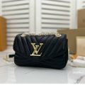 Louis Vuitton M20687