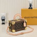 Louis Vuitton M45673 g1