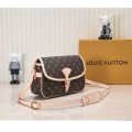 Louis Vuitton M42250 g1