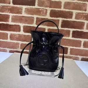 GUCCI 760313 g3