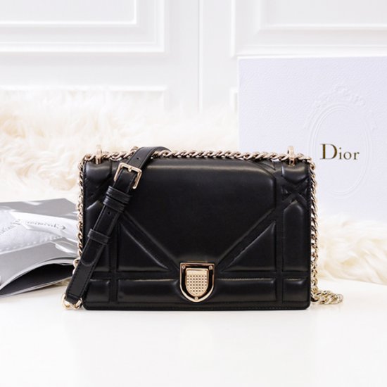 Christian Dior g26 - Haga un click en la imagen para cerrar