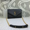 Yves Saint Laurent 377828 g4