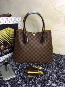 Louis Vuitton N41435