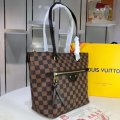 Louis Vuitton M42267 g3