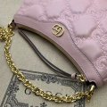 GUCCI 735049 g1