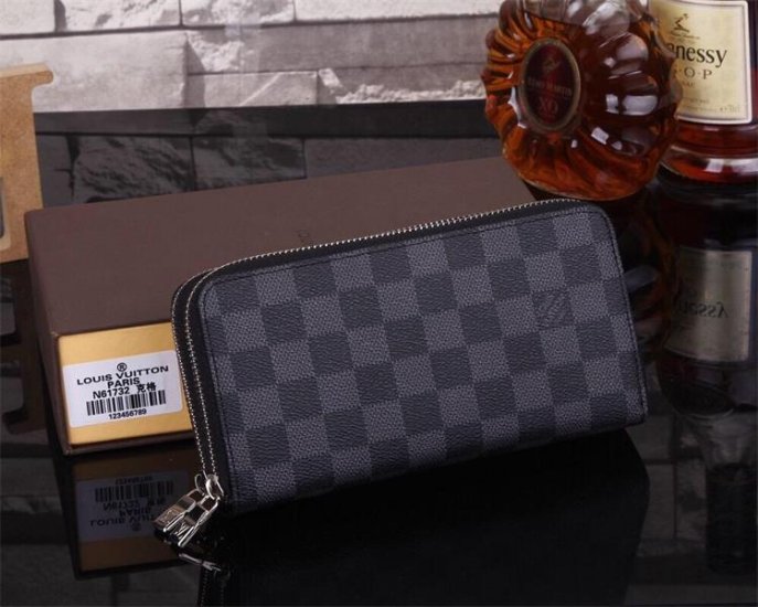 Louis Vuitton N61723 g2 - Haga un click en la imagen para cerrar