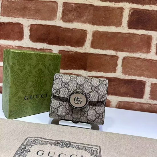 GUCCI 760197 g1 - Haga un click en la imagen para cerrar