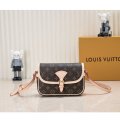 Louis Vuitton M42251 g1