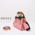 GUCCI 702732 g1