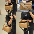 LOEWE Puzzle Bolsos g1