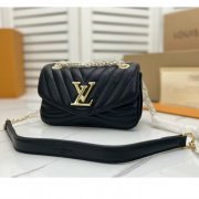 Louis Vuitton M20687