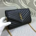 Yves Saint Laurent 377828 g4