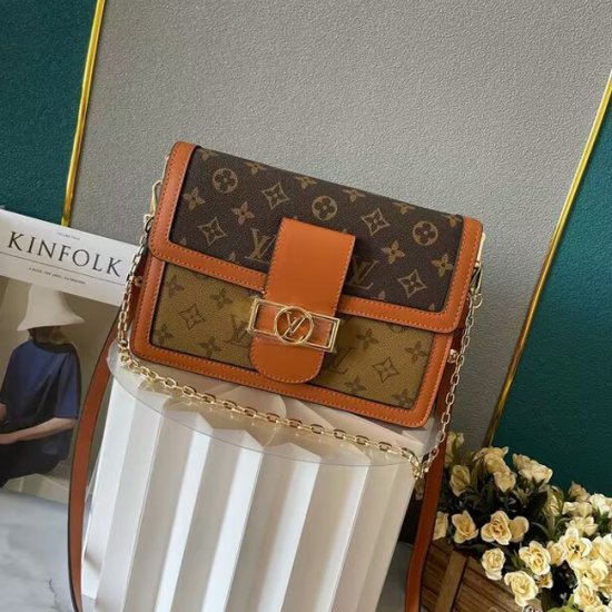 Louis Vuitton M44580 - Haga un click en la imagen para cerrar