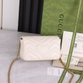 GUCCI 476433 g1