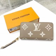 Louis Vuitton M69794 g2