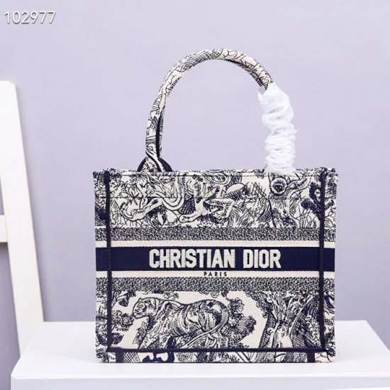 Christian Dior 102977 g3 - Haga un click en la imagen para cerrar