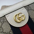 GUCCI 602676 g2