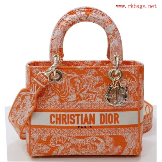 Christian Dior 103227 g1 - Haga un click en la imagen para cerrar